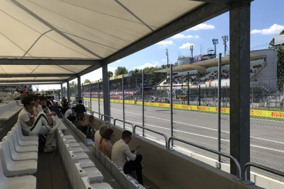 Garden Lounge Hospitality